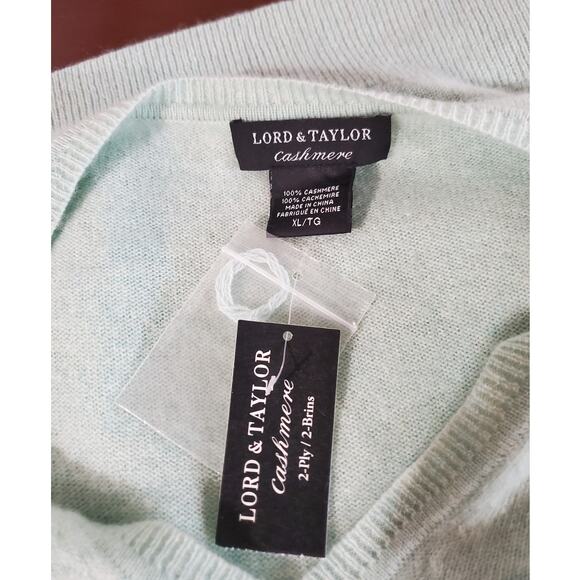 Lord & Taylor NWT Womens 100% Cashmere V-Neck Pullover Sweater Sz XL Soft Green - Picture 7 of 10
